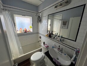 1223 W Gray St in Houston, TX - Building Photo - Building Photo