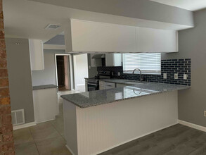 3527 Duncaster Dr in Missouri City, TX - Building Photo - Building Photo