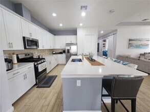 1042 Sweetgrass St in Loxahatchee, FL - Building Photo - Building Photo