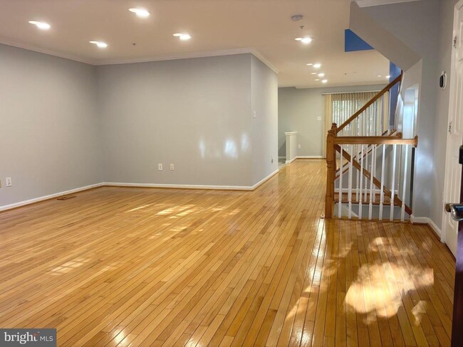 15115 Deer Valley Terrace in Silver Spring, MD - Building Photo - Building Photo