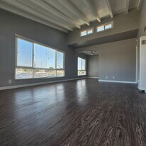 3376 Martin Luther King Jr Blvd in Lynwood, CA - Building Photo
