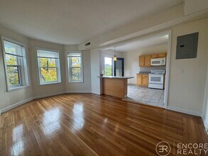 1161 Commonwealth Ave, Unit 1131-7 in Boston, MA - Building Photo - Building Photo