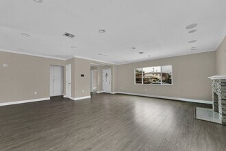 7237 Tujunga Ave in Los Angeles, CA - Building Photo - Building Photo