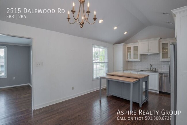 2915 Dalewood Rd in Little Rock, AR - Foto de edificio - Building Photo