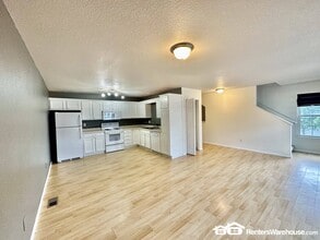 1250 SE Village View Ln in Ankeny, IA - Building Photo - Building Photo