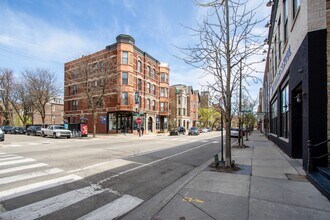 1143 W Armitage Ave in Chicago, IL - Building Photo - Building Photo