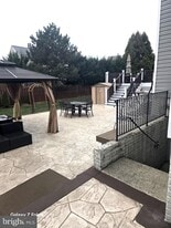 12091 Hartwood Meadow Pl in Linton Hall, VA - Building Photo