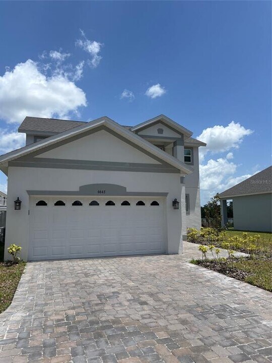 6643 Heather Rd in Azalea Park, FL - Building Photo