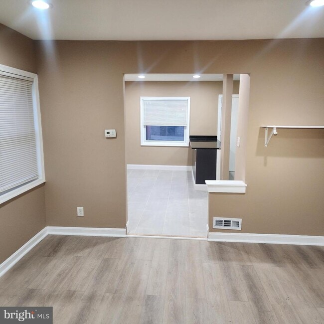 property at 7528 Rabon Ave