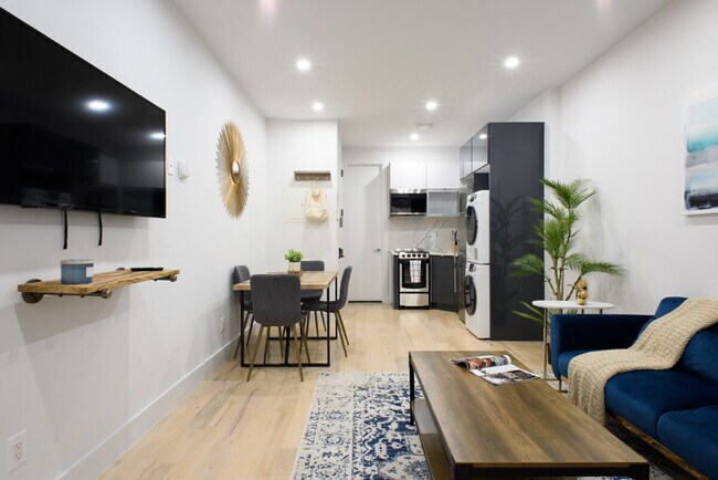 315 E 78th St in New York, NY - Building Photo - Building Photo