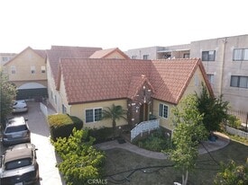 14105 Fonthill Ave in Hawthorne, CA - Building Photo