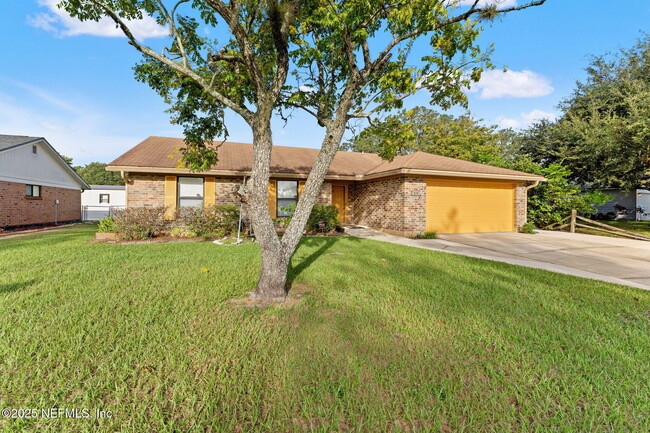 8138 Corky Ln in Jacksonville, FL - Building Photo - Building Photo