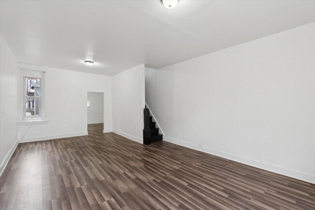 property at 3112 N Sheridan St