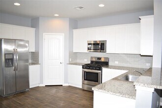 120 Feather Grass Ave in Leander, TX - Building Photo - Building Photo