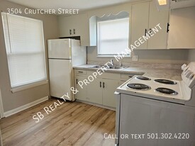 3504 Crutcher St in North Little Rock, AR - Building Photo - Building Photo