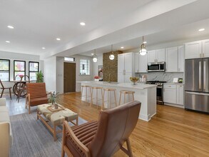 1839 N Humboldt Blvd-Unit -2 in Chicago, IL - Building Photo - Building Photo