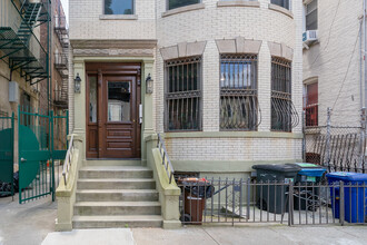 686 Saint Johns Pl in Brooklyn, NY - Building Photo - Building Photo