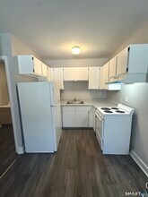 7 Prest St-Unit -3 in New London, CT - Building Photo - Building Photo