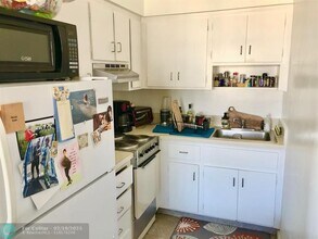 1816 E Oakland Park Blvd in Fort Lauderdale, FL - Building Photo - Building Photo