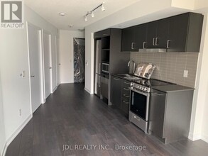 219-1508219 Dundas St E in Toronto, ON - Building Photo - Building Photo