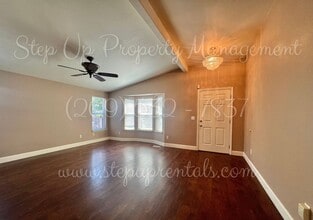18497 Well House Dr in Jamestown, CA - Building Photo - Building Photo