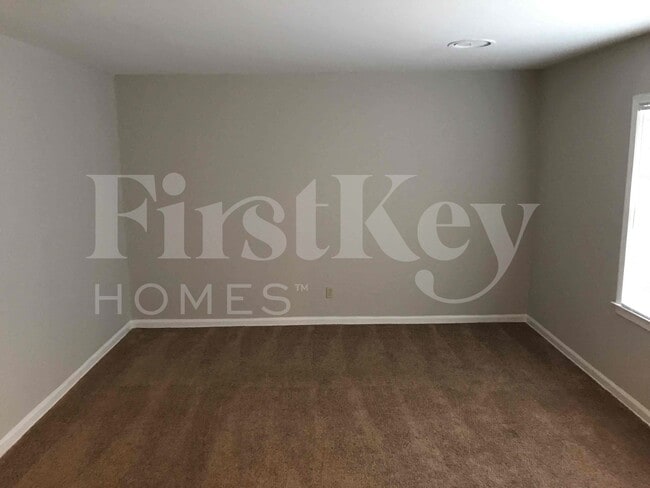 1083 Richland Dr in Memphis, TN - Building Photo - Building Photo