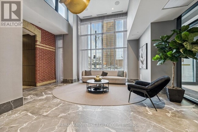 286 Main St in Toronto, ON - Building Photo - Building Photo