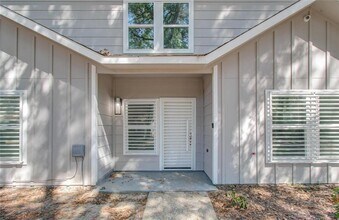12274 Wild Pine Dr in Houston, TX - Building Photo - Building Photo