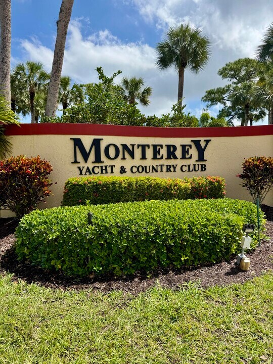 1905 SW Palm City Rd in Stuart, FL - Building Photo