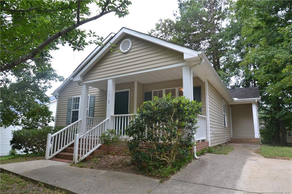 1512 E Lenoir St in Raleigh, NC - Foto de edificio
