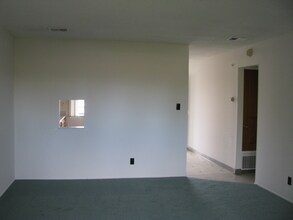 7300 Boris Ct in Rohnert Park, CA - Building Photo - Building Photo