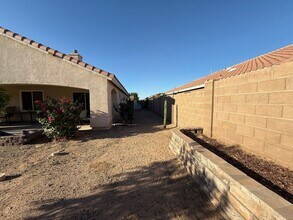 11553 E 35th St in Yuma, AZ - Foto de edificio - Building Photo