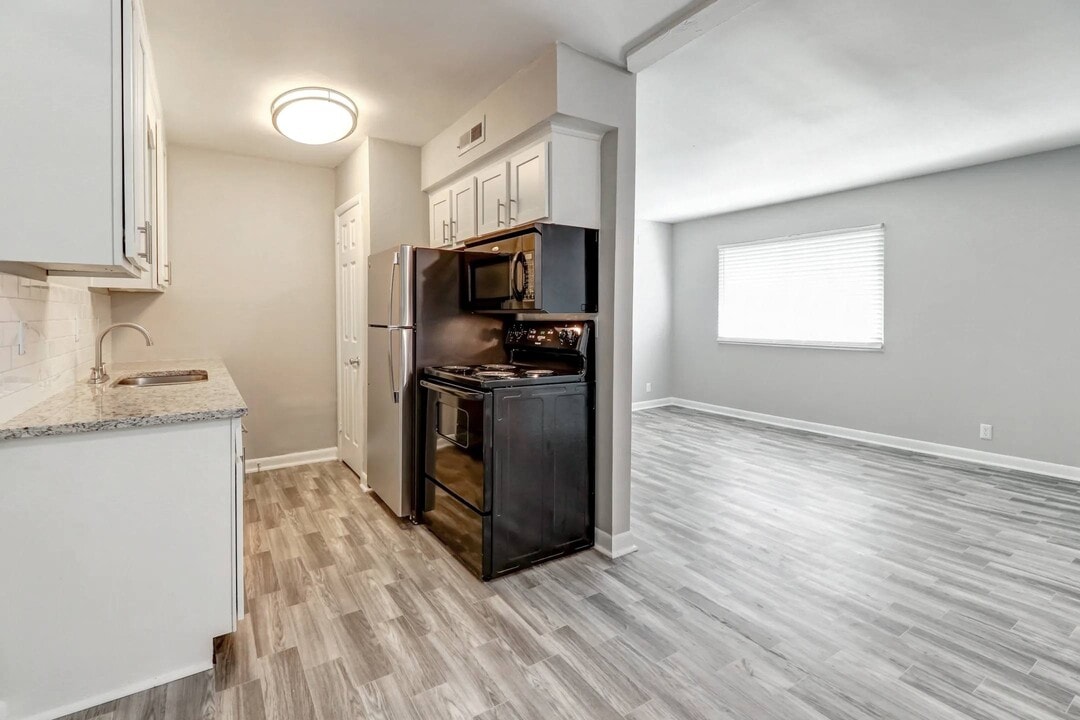 The Brentwood in Nashville, TN - Foto de edificio