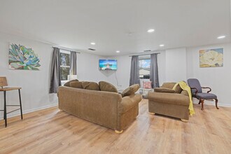 12479 Morse Rd SW in Pataskala, OH - Foto de edificio - Building Photo