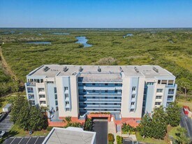 5300 S Atlantic Ave in New Smyrna Beach, FL - Building Photo