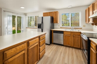 4408 216th St SW in Mountlake Terrace, WA - Building Photo - Building Photo