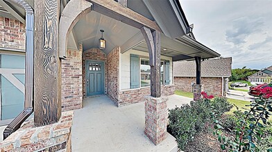 3309 Briargate Rd in Edmond, OK - Building Photo - Building Photo