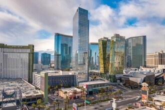 Waldorf Astoria Las Vegas in Las Vegas, NV - Building Photo - Building Photo