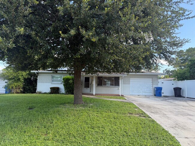 5321 12th Ave N in St. Petersburg, FL - Building Photo - Building Photo