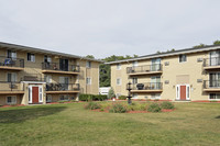 Beverly Hills Apartments in North Muskegon, MI - Building Photo - Building Photo