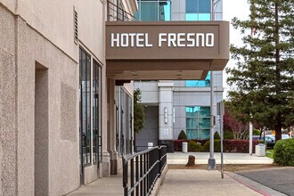 Hotel Fresno in Fresno, CA - Building Photo - Building Photo