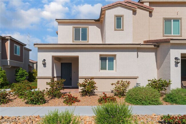 property at 6156 Foxes Dl St