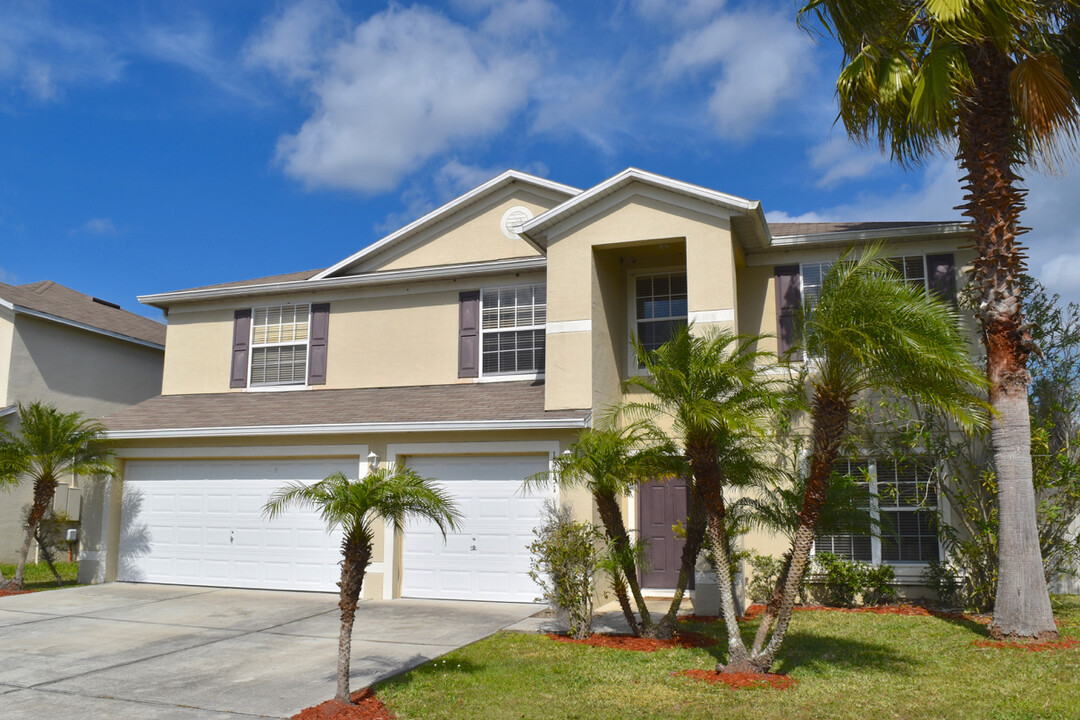 15151 Moultrie Pointe Rd in Orlando, FL - Building Photo