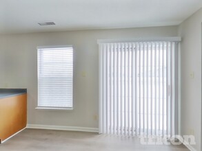 9986 Split Rock Way in Indianapolis, IN - Building Photo - Building Photo