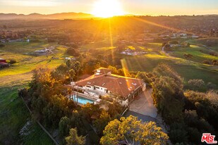 2975 Calle Bonita in Santa Ynez, CA - Building Photo
