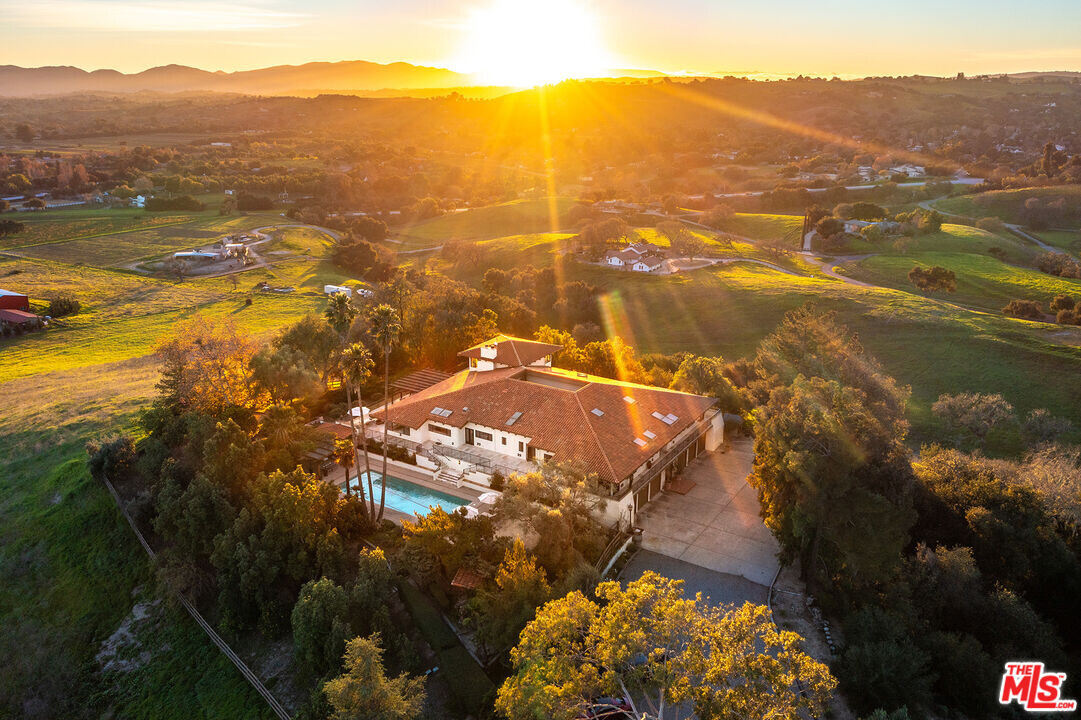 2975 Calle Bonita in Santa Ynez, CA - Building Photo