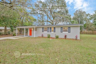 2577 Red Robin Dr E in Jacksonville, FL - Building Photo - Building Photo