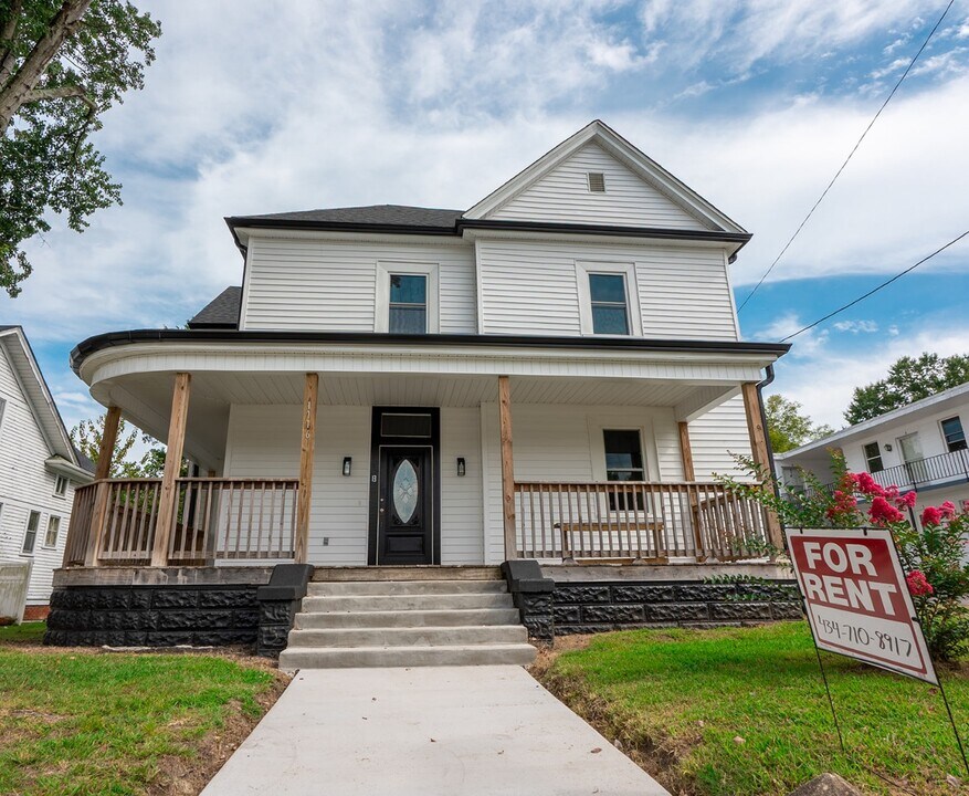 1116 Richmond Blvd in Danville, VA - Building Photo