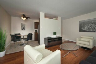 433 Edison Apartment in Winnipeg, MB - Building Photo