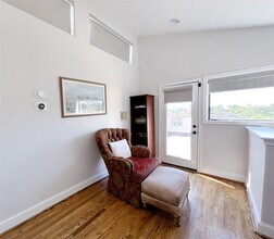 939 Queen Annes Rd in Houston, TX - Building Photo - Building Photo